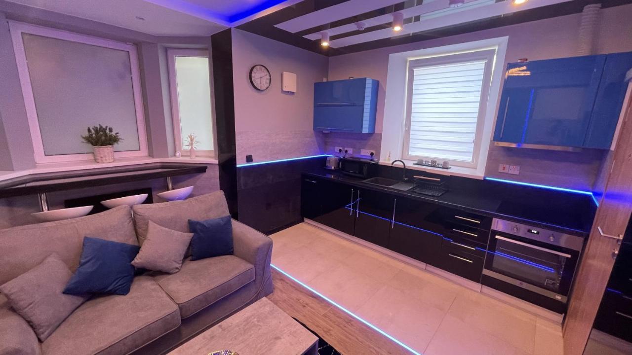 #1 Tgha Luxury Studio Apartment In 阿斯隆 外观 照片