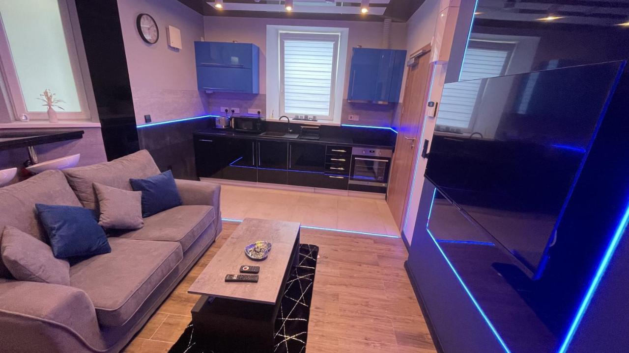 #1 Tgha Luxury Studio Apartment In 阿斯隆 外观 照片